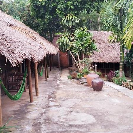 Family Homestay Бави Экстерьер фото