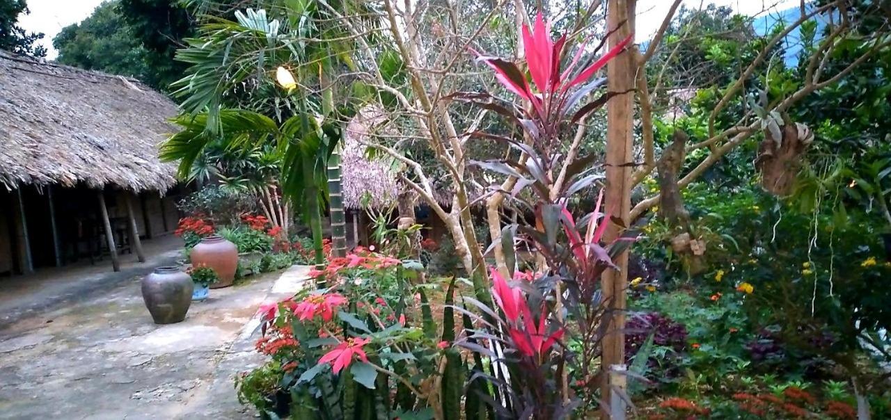 Family Homestay Бави Экстерьер фото